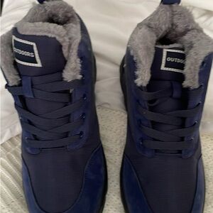 Cozy Navy Fur-Lined Sneakers